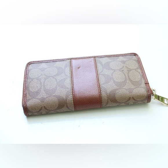 Coach accordion zip wallet - Picture 2 of 14